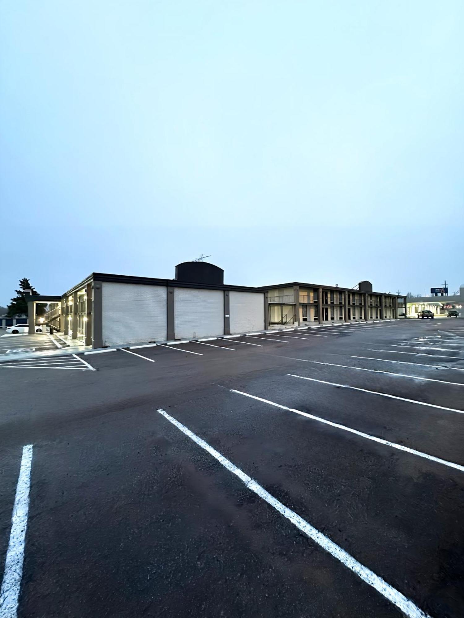 Motel 6 Chickasha, Ok Eksteriør bilde