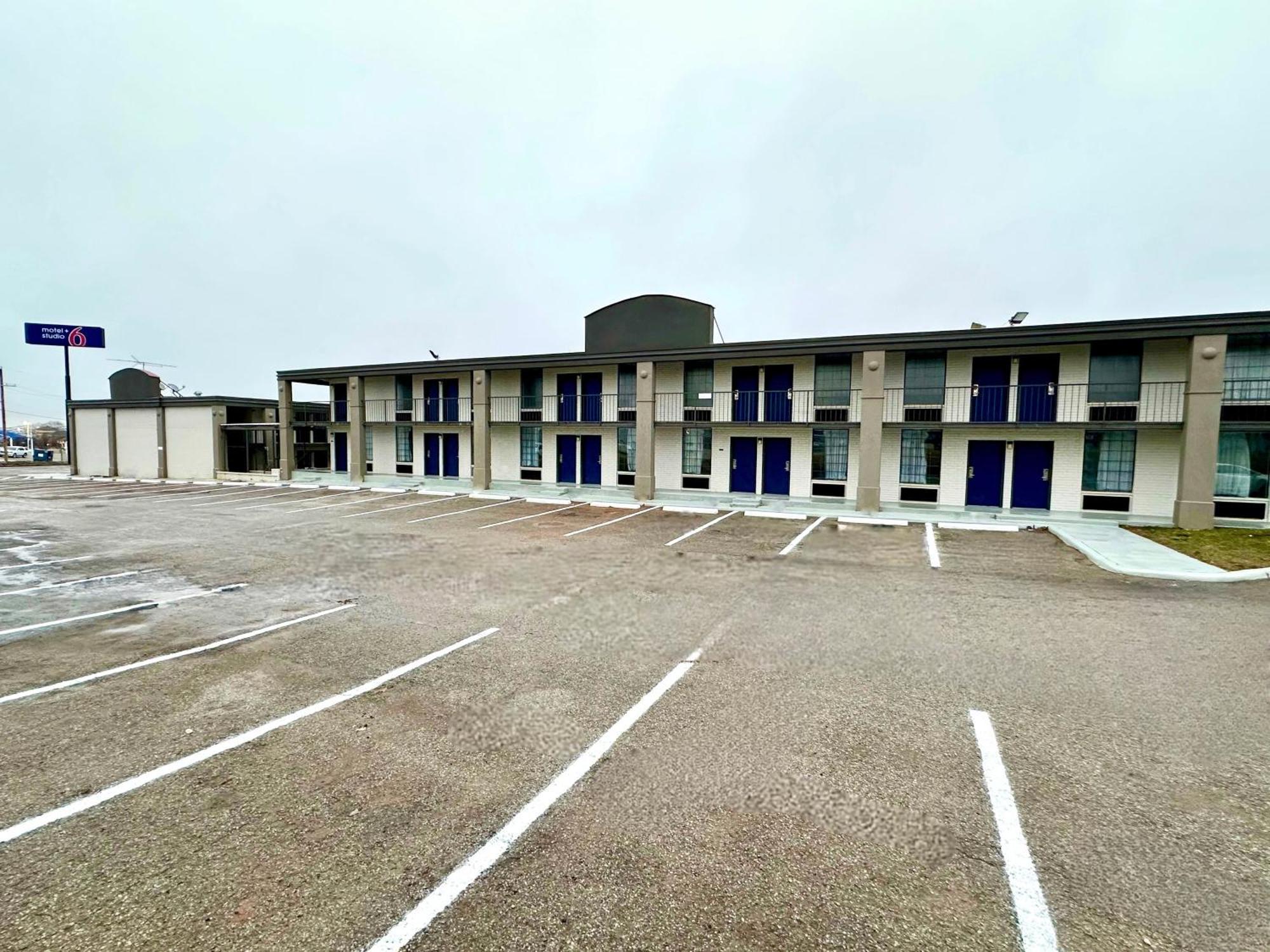 Motel 6 Chickasha, Ok Eksteriør bilde
