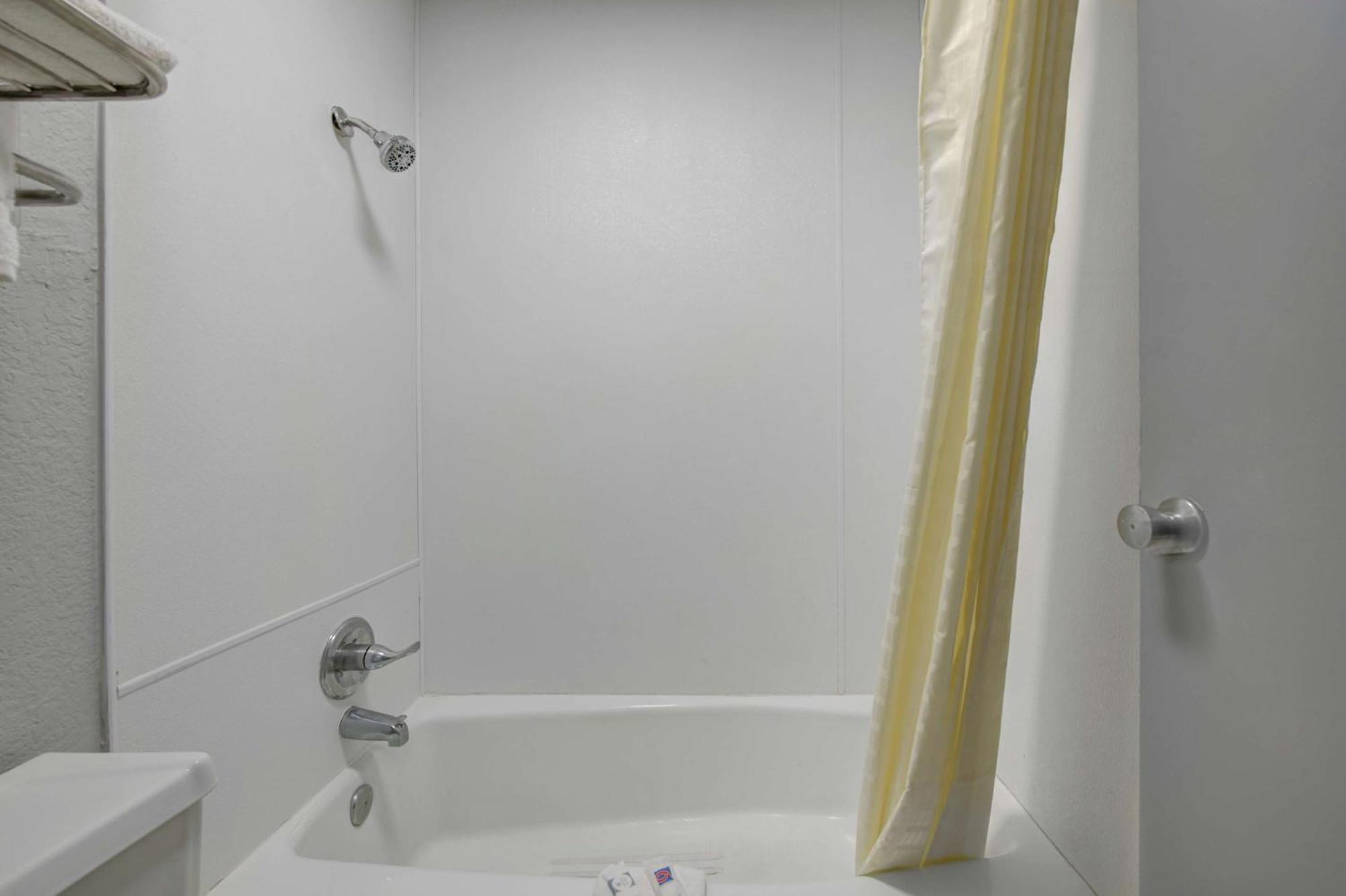 Motel 6 Chickasha, Ok Eksteriør bilde
